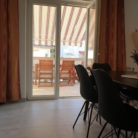 Apartments Ribaric Palit Eksteriør bilde